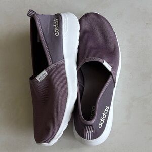 Adidas women cloud sneakers